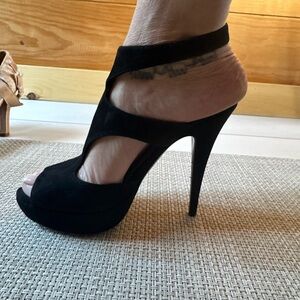 Miu Miu Black Strappy High Heels 38